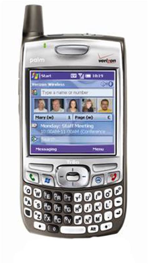 The first Palm-Microsoft smart phone debuts