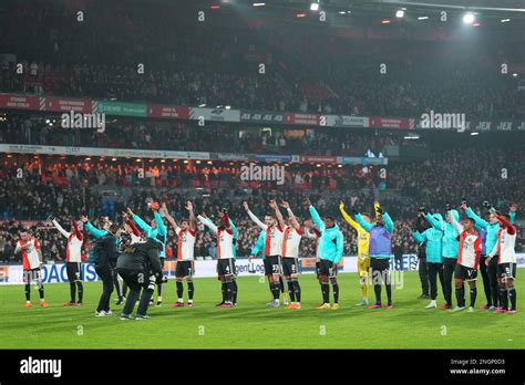 ROTTERDAM - The players of Feyenoord celebrate the victory after the ...