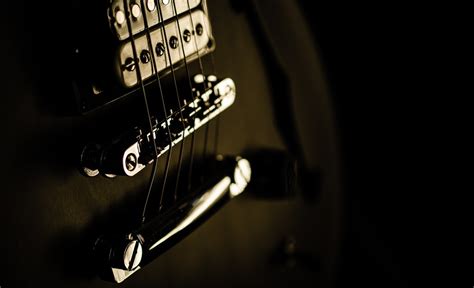 7 Most ESSENTIAL Guitar Bridge Types? EVERYTHING You Need To Know! - Guitar Skills Planet