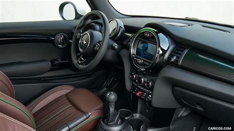 2019 MINI Cooper 3-Door 60 Years Edition - Interior | Caricos