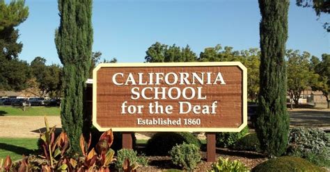 Deaf YouVideo: California School For The Deaf Fremont