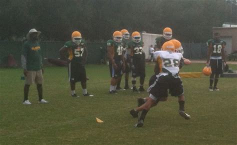 Lions Continue Fast-Paced Workouts; Don Full Pads On Sunday - Southeastern Louisiana University ...