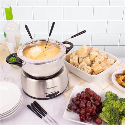 Amazon Deal: Electric Chocolate Fondue Melting Pot