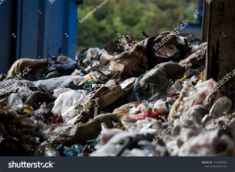 Garbage Pile Trash Dump Landfill Waste Stock Photo 1512858503 | Shutterstock