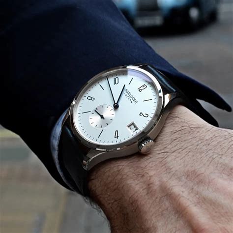 AGELCOER Swizerland Luxury Dress Watches Men Power Reserve 42 Hours ...