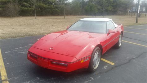 1989 Chevrolet Corvette Convertible at Indy 2018 as W289 - Mecum Auctions