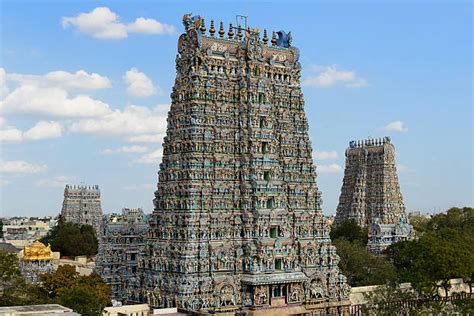 Dravida Style Temple/ South Indian Style Temple - archEstudy