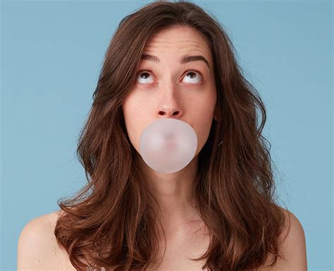 5 Surprising Health Benefits Of Chewing Gum Regularly | HerZindagi