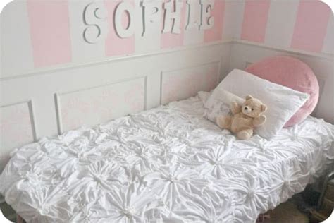 DIY Rosette Quilt for Only $20 - KnockOffDecor.com