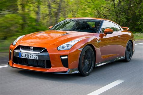 2017 Nissan GT-R Pricing - For Sale | Edmunds