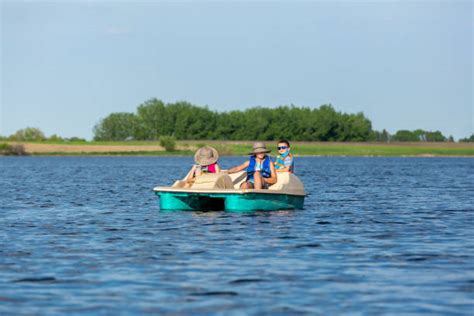 4,600+ Pedalo Lake Stock Photos, Pictures & Royalty-Free Images - iStock