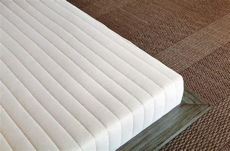 Top 10 Best Latex Mattresses Reviewed in 2021 - Happy Body Formula