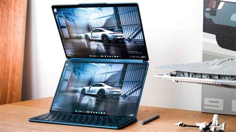 Lenovo Yoga Book 9i UNBOXING and REVIEW - DUAL SCREEN LAPTOP? - TechWizTime