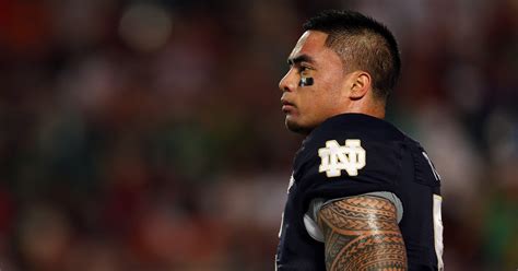 Former Notre Dame LB Manti Te'o thanks fans in Netflix documentary wake