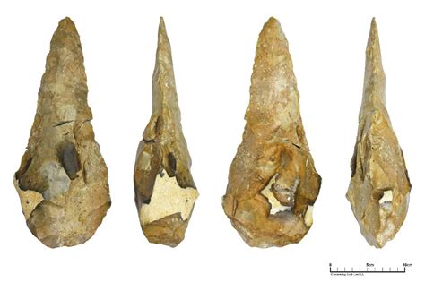 300,000 year old “giant” prehistoric handaxes found in Kent