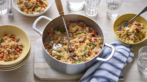 Budget special fried rice recipe - BBC Food