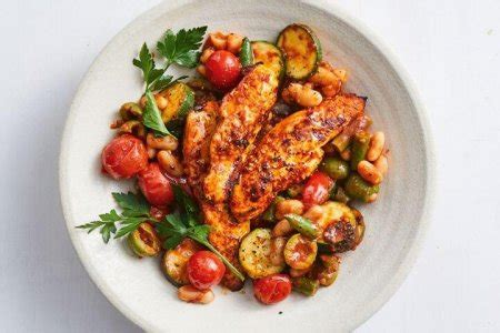 Healthy Spanish chicken and beans | Seniors Discount Club