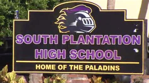 Teacher says South Plantation High School needs more security to combat ...