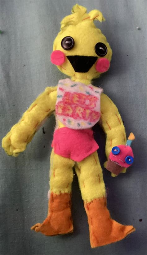 Toy chica plush by SpringtrapEatsPickle on DeviantArt