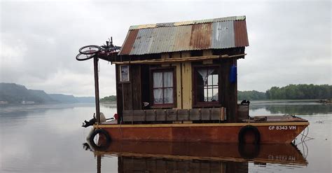 Rustic Little Shanty Boat Is A Dream Home For Those Who Crave Simpler Times | LittleThings.com