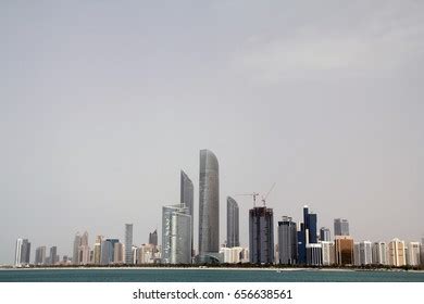 Abu Dhabi Skyline Stock Photo 656638561 | Shutterstock