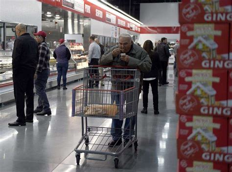 East Lyme Costco welcomes thousands at grand opening