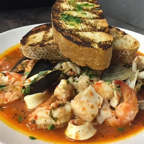 Cioppino made easy! - Santa Monica Seafood Market & Restaurant