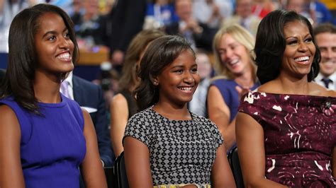 Michelle Obama's Daughters Malia & Sasha Open Up In First Public ...