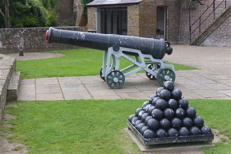 Free Images - cannon old military history