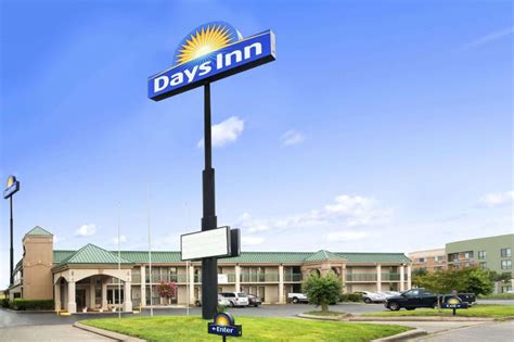 Days Inn by Wyndham Clarksville North Motel (Clarksville (TN)) - Deals ...