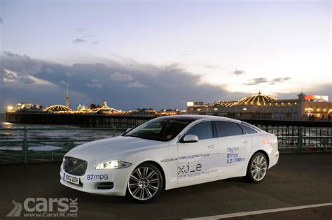 Jaguar XJ_e PHEV Plug-in Hybrid wins RAC Awards