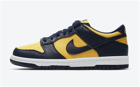 Nike Dunk Low Michigan DD1391-700 Release Date - SBD