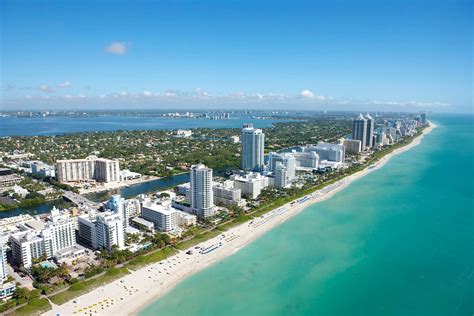 Bus to Miami with RedCoach – Comfort at a Great Price