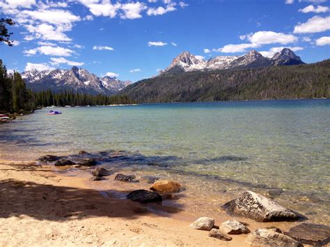 Redfish lake, Idaho I think I have a photo of my mom and nephew right here in this spot | Nature ...