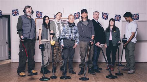 Detectorists (S03E00): 2022 Christmas Special Summary - Season 3 ...