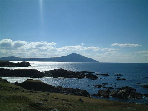 Achill247.com: Tourism : Gallery : Clare Island