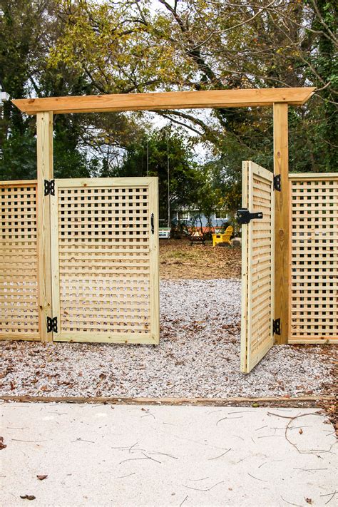 How to Build a Window Pane Lattice Privacy Fence and Gate - Pretty Handy Girl