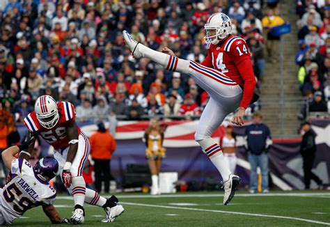 Zoltan Mesko, Patriots’ Punter, Lived Through Revolution - The New York Times