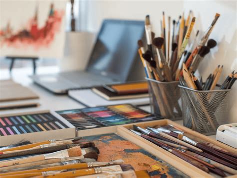 Drawing Tools and Supplies: Top Picks for Artists