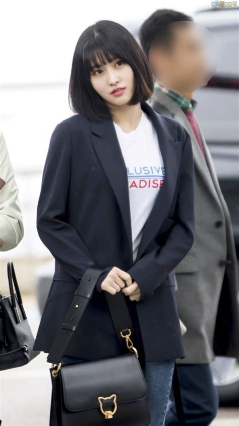 Twice Momo Airport Fashion - Official Korean Fashion