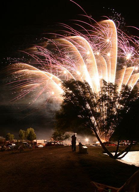 Hometown Fireworks | Fireworks photography, Fireworks photo, Night scene