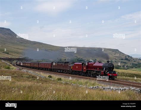 LMS Jubilee Class 5699 Galatea at Aisgill on Settle Carlisle line ...