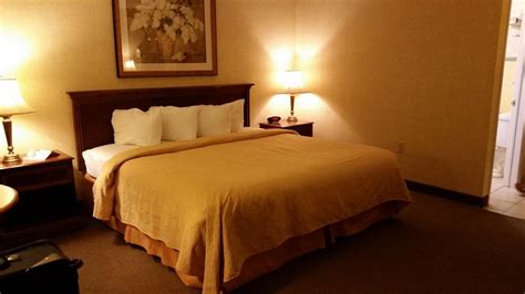 QUALITY INN BREEZE MANOR - Updated 2024 Hotel Reviews (Breezewood, PA)