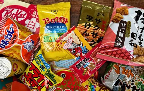 Our favourite subscription Japanese snack boxes - Globetotting