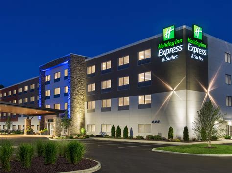 Hotels in Medina, Ohio | Holiday Inn Express & Suites Medina | IHG