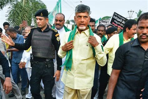 Chandrababu Naidu Makes His Move - Open The Magazine