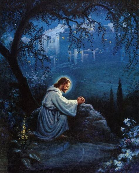 Gorgeous Images of Jesus Praying