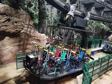 E.T. ride with lights on (Universal Orlando) : r/mildlyinteresting