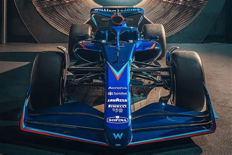 Why Williams revealed new F1 livery on show car