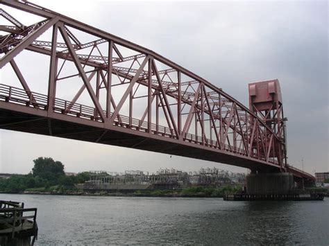 Roosevelt Island Bridge Between Queens and Roosevelt Island, New York City